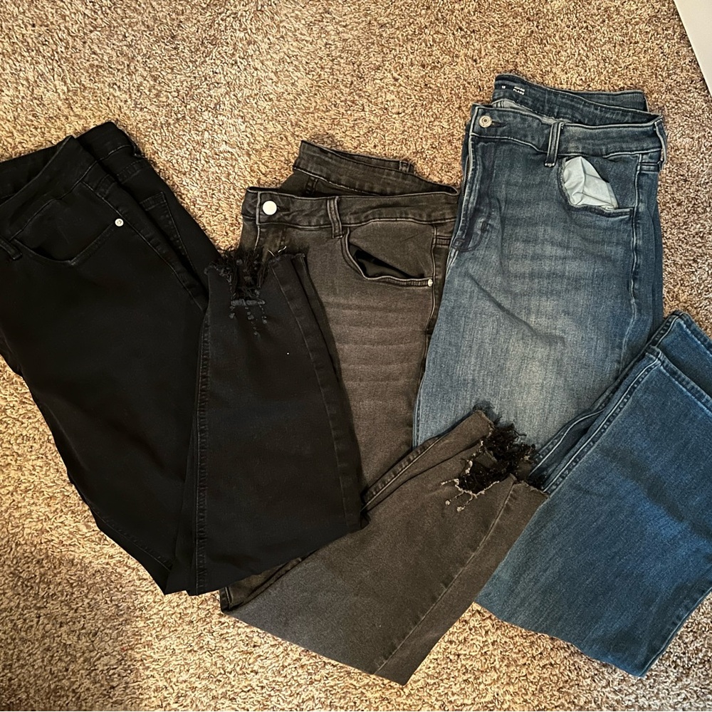 Bundle of Jeans